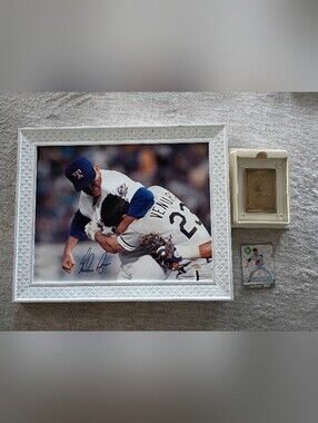 Highland Mint Nolan Ryan Bronze Card W/ 11x14 Autographed Photo